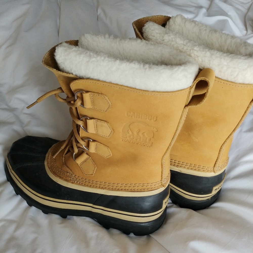 Sorel caribou boots